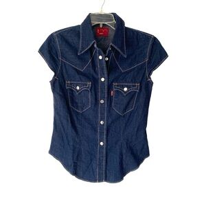 Levi’s Type 1 Dark Denim Snap Button Shirt sleeve fitted shirt size medium